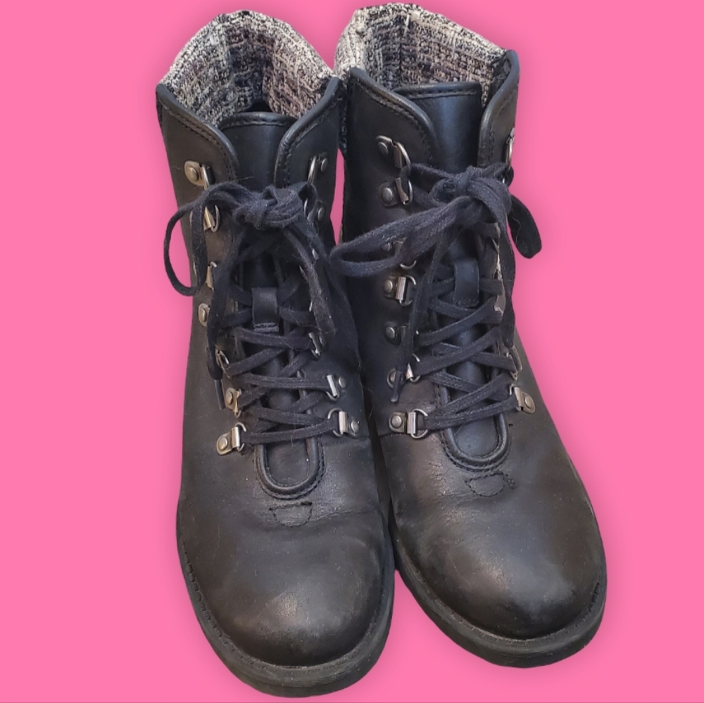 Lucky Brand Lace Up Boots